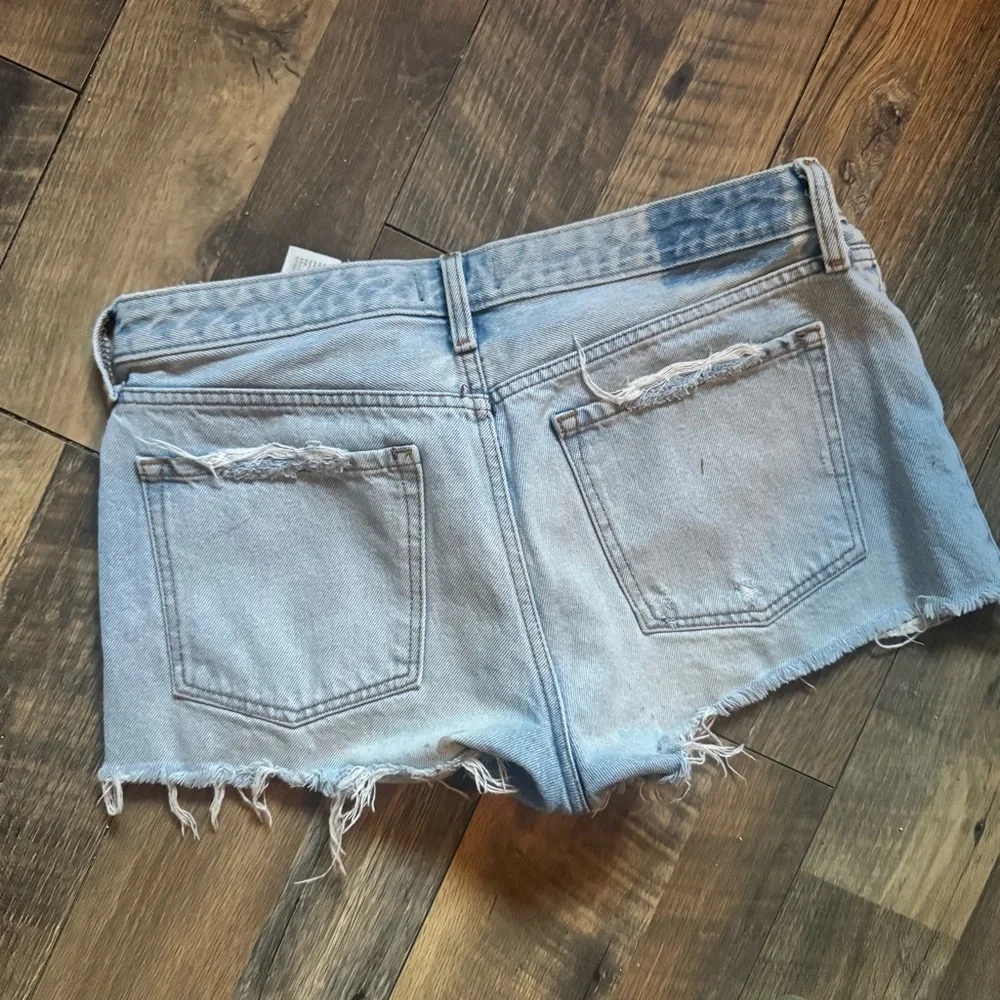 Abercrombie & Fitch Light Blue Low Rise Distressed Jean Shorts - Picture 2 of 3